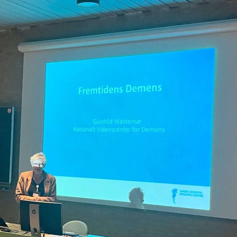 Gunhild Waldemar fra Nationalt Videncenter for Demens fortæller nu om fremtidens demens på Efterårsmødet #yngregeriatere